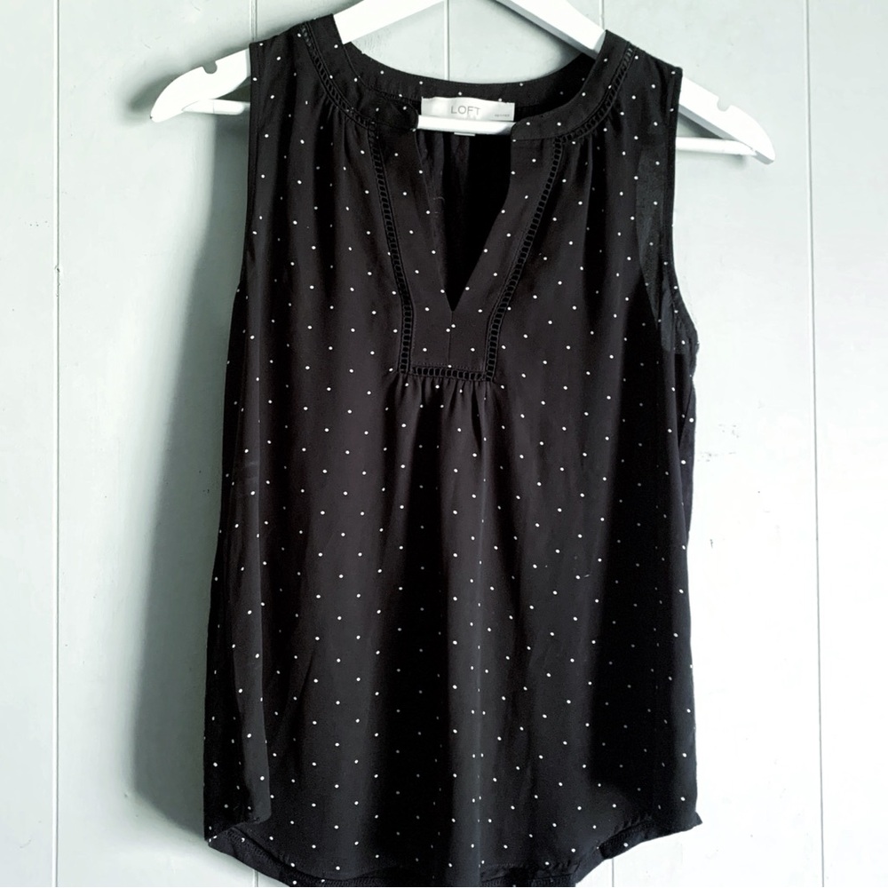LOFT  V Neck Sleeveless Polka Dot Career Top XS Petite